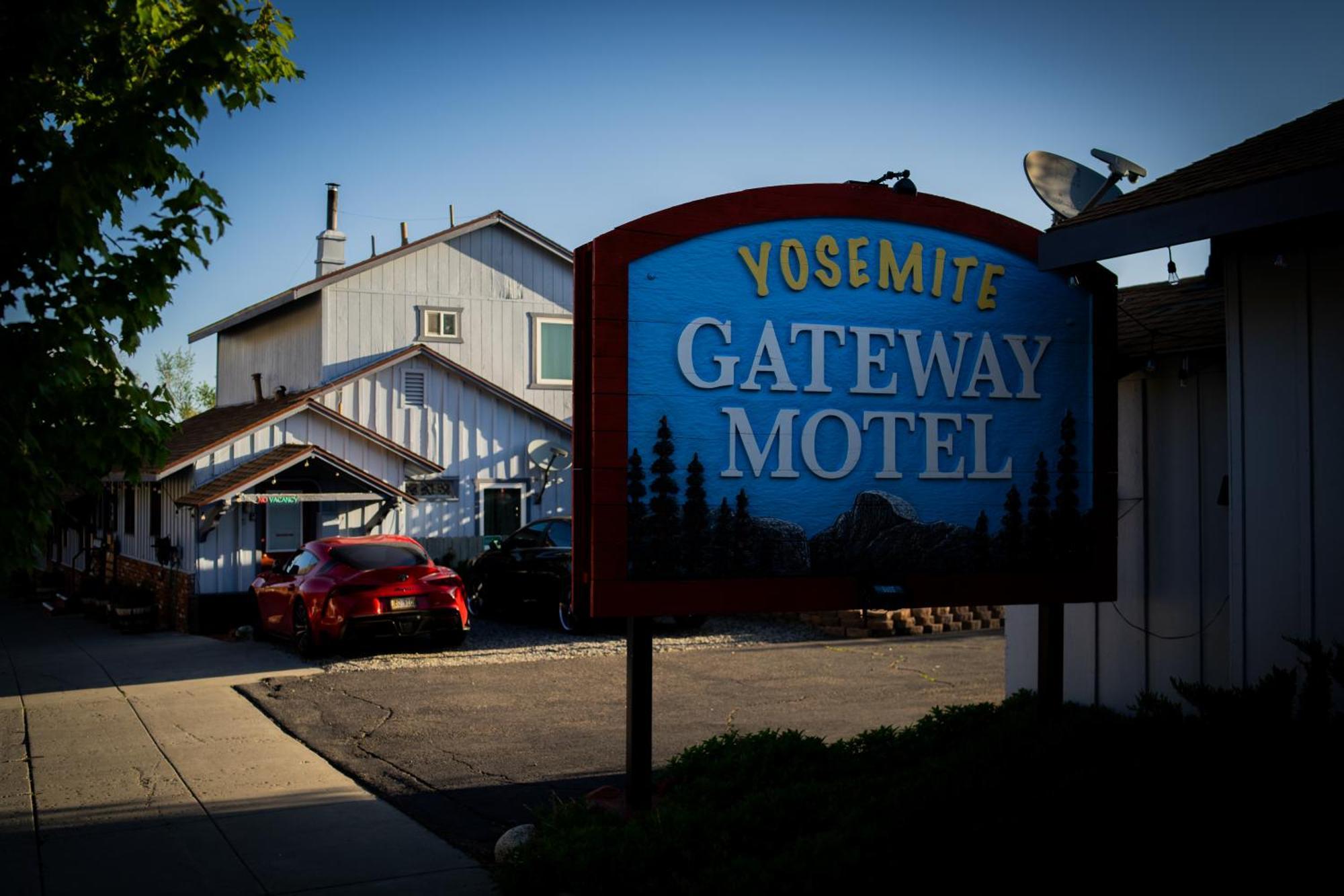 Yosemite Gateway Motel Lee Vining Εξωτερικό φωτογραφία