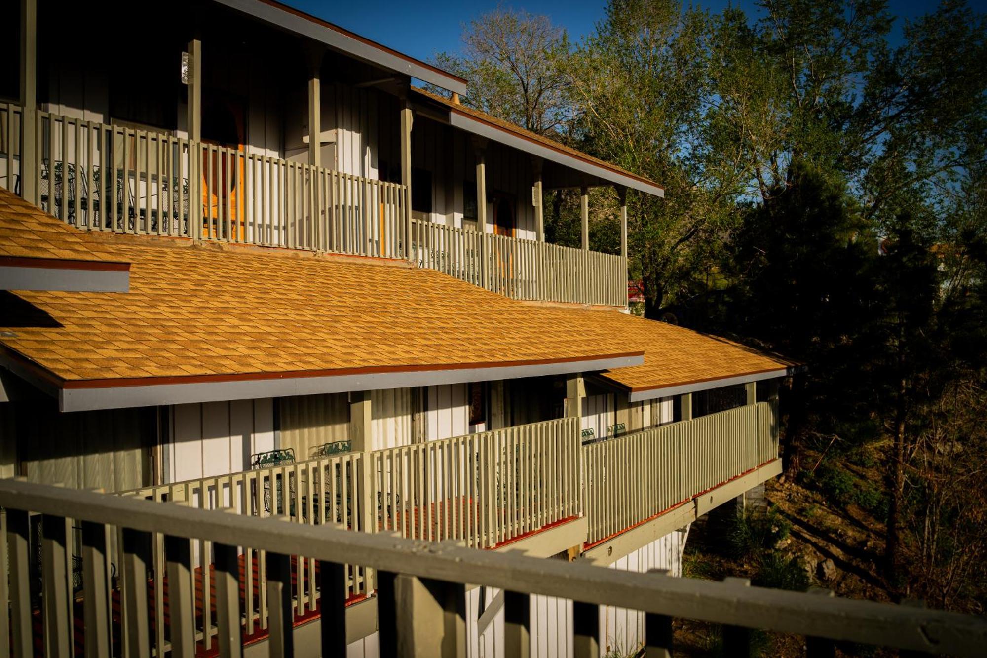 Yosemite Gateway Motel Lee Vining Εξωτερικό φωτογραφία